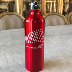 New Balance 750 ml Aluminum Sports Bottle Tested FDA Approved for Cool Beverages